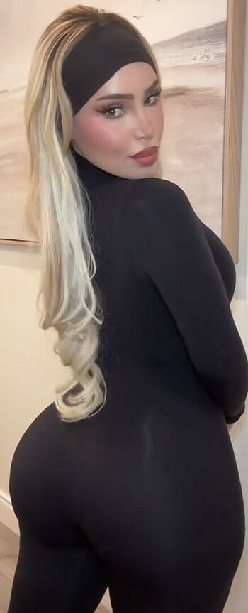 Oneofoneb leaked private photo uncensored HD quality