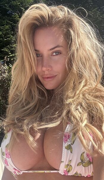 Paige spiranac  page leaked private photo uncensored HD quality