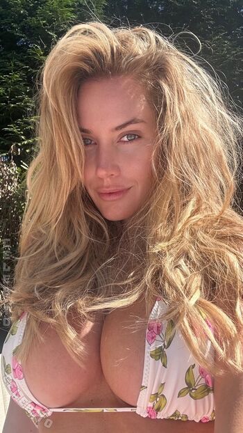 Paige spiranac  page leaked private photo uncensored HD quality