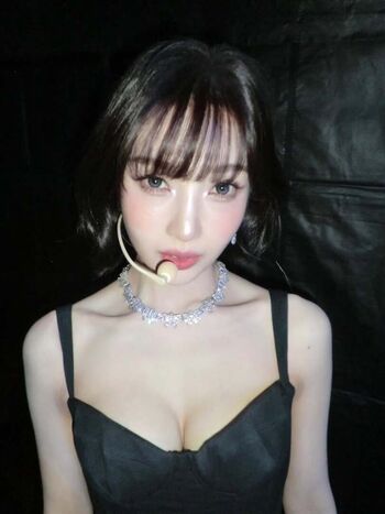 Park soo young page leaked private photo uncensored HD quality