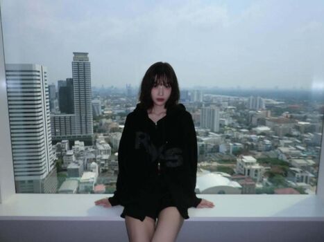 Park soo young page leaked private photo uncensored HD quality