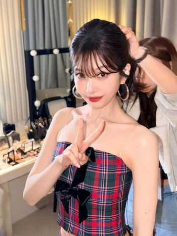Park soo young page leaked private photo uncensored HD quality