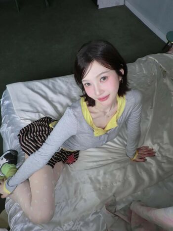 Park soo young page leaked private photo uncensored HD quality