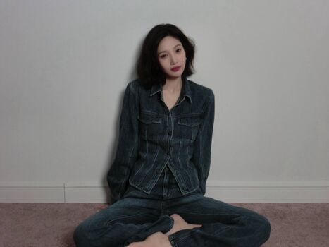 Park soo young leaked private photo uncensored HD quality