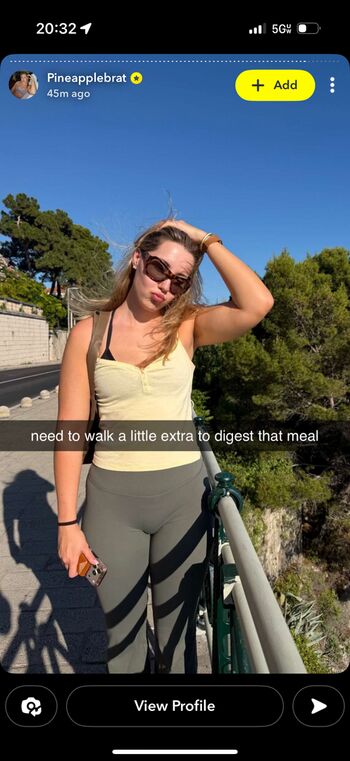 Pineapplebrat leaked private photo uncensored HD quality