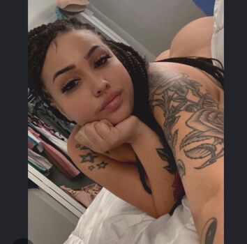 Prettytattedgirlx leaked private photo uncensored HD quality