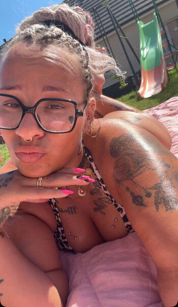 Princessemiymiy leaked private photo uncensored HD quality