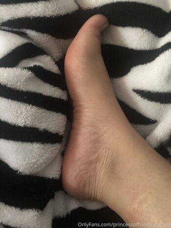 Princessofhandsandfeet leaked private photo uncensored HD quality