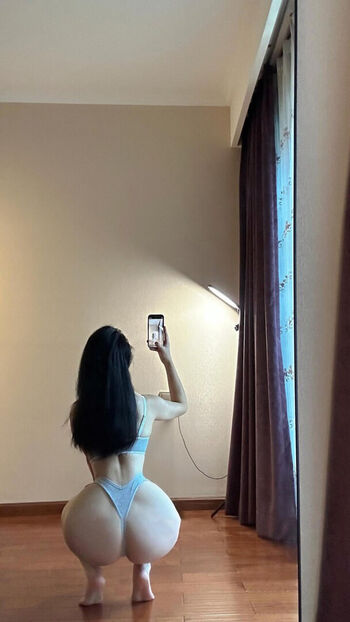 Qiaoniutt  page leaked private photo uncensored HD quality