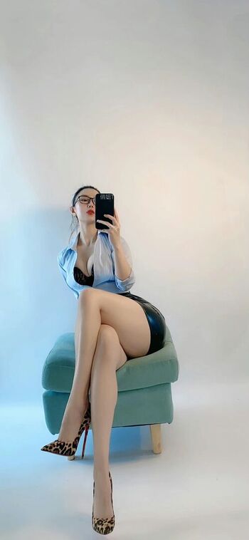 Qiaoniutt  page leaked private photo uncensored HD quality