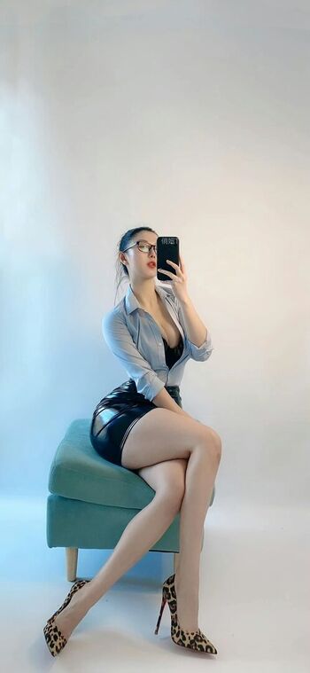 Qiaoniutt  page leaked private photo uncensored HD quality