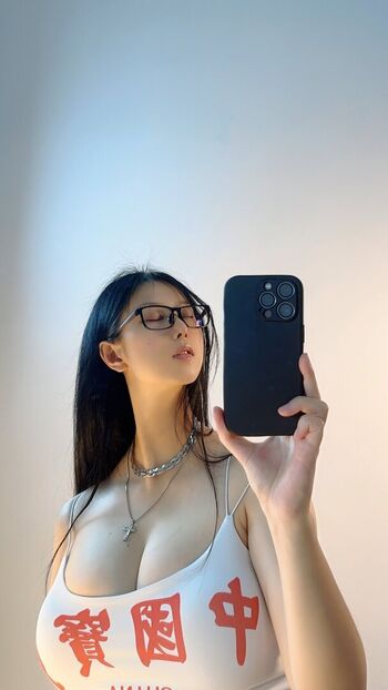 Qiaoniutt  page leaked private photo uncensored HD quality