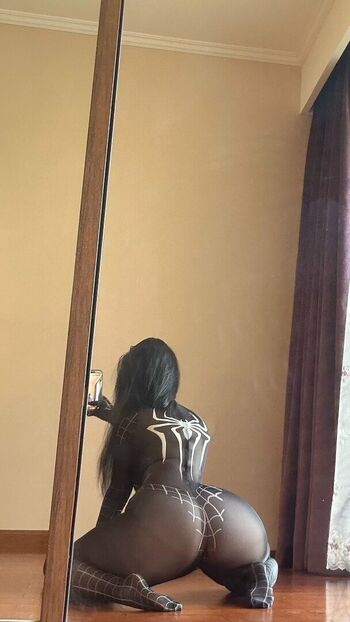 Qiaoniutt  page leaked private photo uncensored HD quality