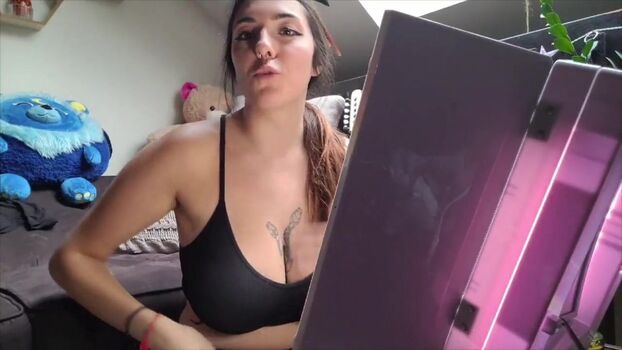 Ravenlylith leaked private photo uncensored HD quality