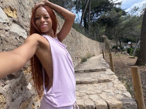 Ravyn lenae leaked private photo uncensored HD quality