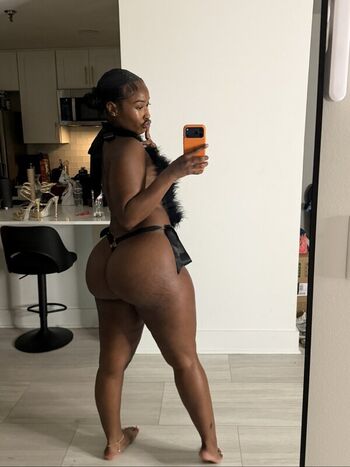 Realkeylamarie  page leaked private photo uncensored HD quality
