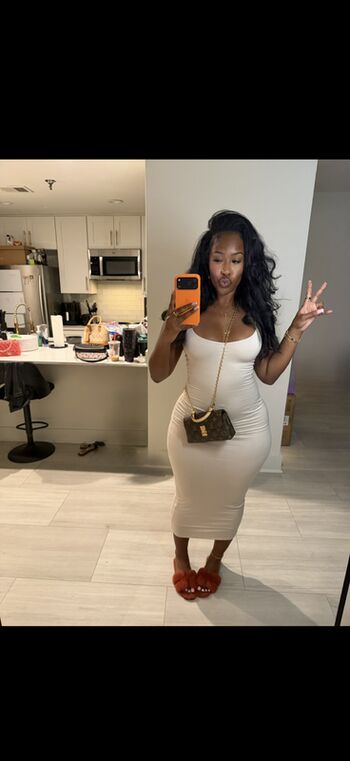 Realkeylamarie leaked private photo uncensored HD quality