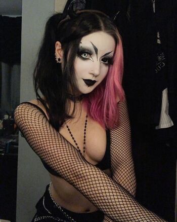 Rottedgoth page leaked private photo uncensored HD quality