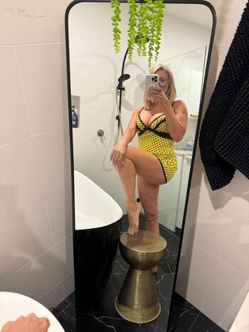 Rozz switzer leaked private photo uncensored HD quality