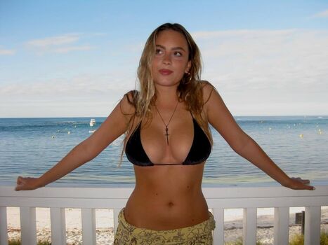 Rubyybt leaked private photo uncensored HD quality