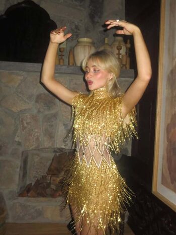 Sabrina carpenter  page leaked private photo uncensored HD quality