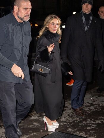 Sabrina carpenter  page leaked private photo uncensored HD quality