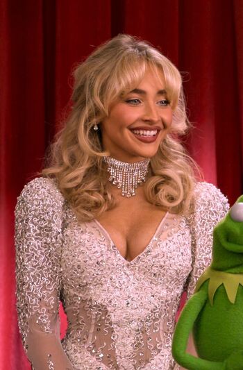 Sabrina carpenter  page leaked private photo uncensored HD quality