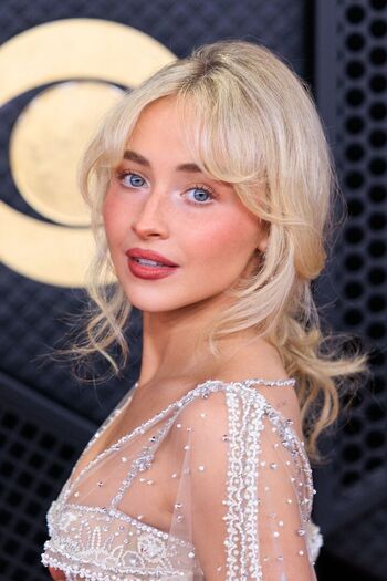 Sabrina carpenter  page leaked private photo uncensored HD quality