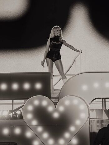 Sabrina carpenter  page leaked private photo uncensored HD quality