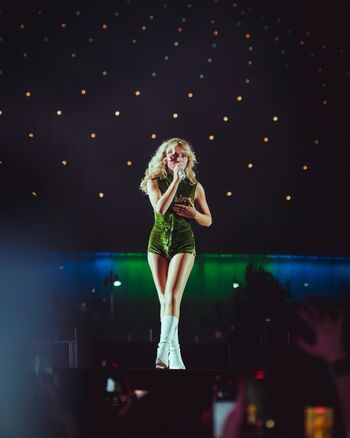 Sabrina carpenter  page leaked private photo uncensored HD quality