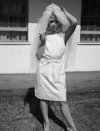 Sabrina carpenter  page leaked private photo uncensored HD quality