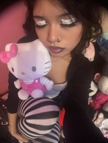 Sacred asmr page leaked private photo uncensored HD quality