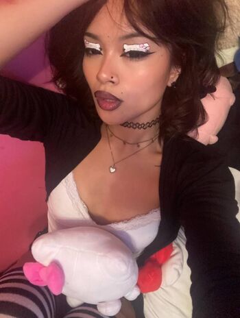 Sacred asmr page leaked private photo uncensored HD quality