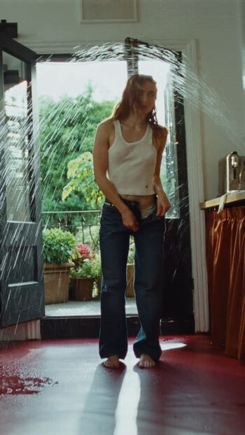 Sadie sink page leaked private photo uncensored HD quality