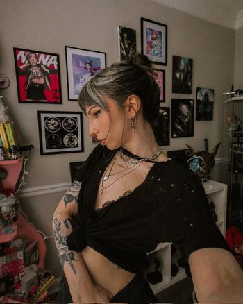 Sailorbeeee page leaked private photo uncensored HD quality