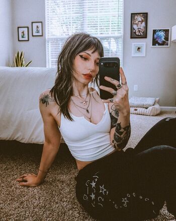 Sailorbeeee leaked private photo uncensored HD quality