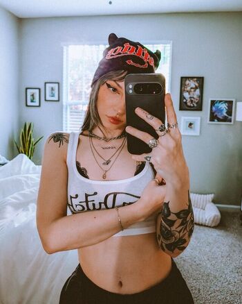 Sailorbeeee leaked private photo uncensored HD quality