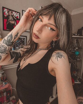 Sailorbeeee leaked private photo uncensored HD quality