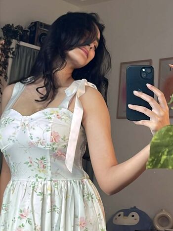 Sakshi pandey leaked private photo uncensored HD quality
