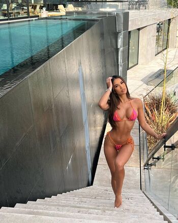 Samantha rayner page leaked private photo uncensored HD quality