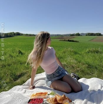 Sara crumbeleg leaked private photo uncensored HD quality