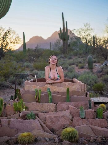 Sara jean underwood  page leaked private photo uncensored HD quality