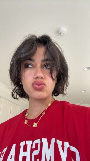 Sara saffari page leaked private photo uncensored HD quality