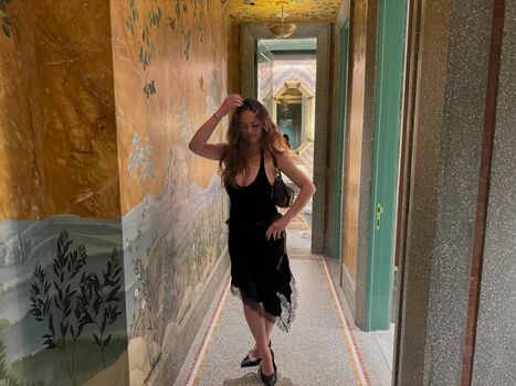 Sarabella harris page leaked private photo uncensored HD quality