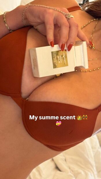 Sarabella harris page leaked private photo uncensored HD quality