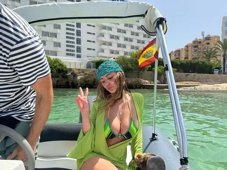 Sarabella harris page leaked private photo uncensored HD quality