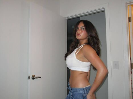 Sarabella harris page leaked private photo uncensored HD quality