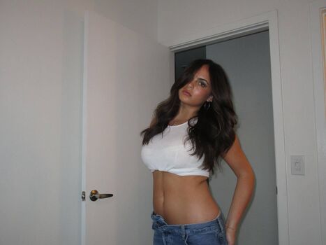 Sarabella harris page leaked private photo uncensored HD quality