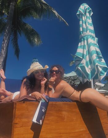 Sarah hyland leaked private photo uncensored HD quality