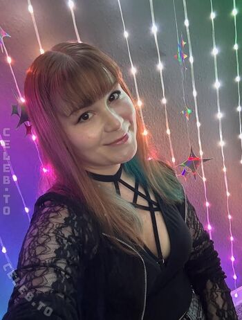 Sarahstrange leaked private photo uncensored HD quality